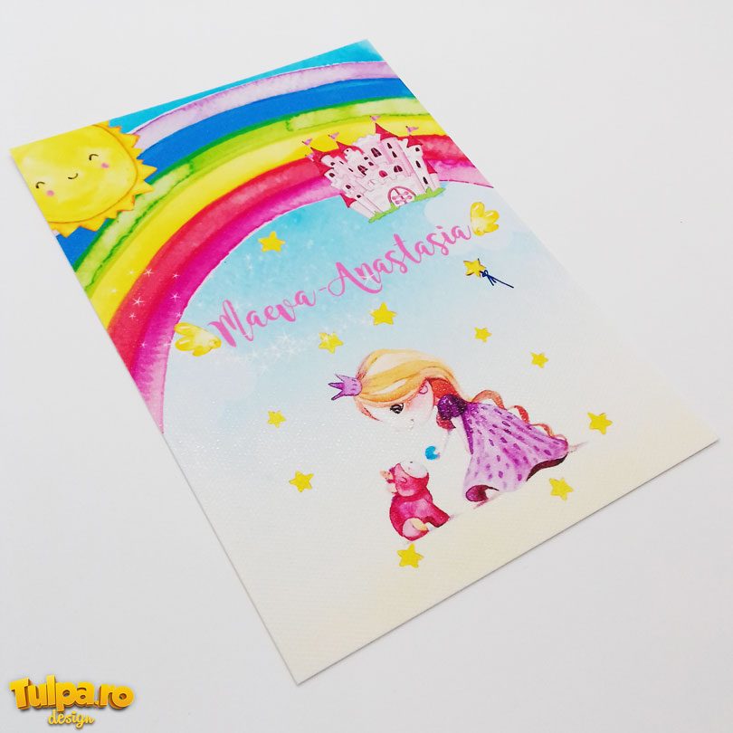 Invitaţie cu prinţesă şi unicorn. O invitație de botez de lux cu elemente watercolor, realizată din carton texturat, cu efect vizual şi deosebită la atingere.